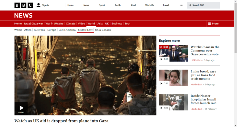 Watch as UK aid is dropped from plane into Gaza